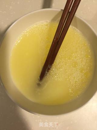 香酥油饼的做法步骤：2