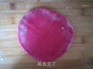 中式味道的圣诞美食-----圣诞老人馒头的做法步骤：9