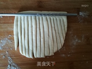 中式味道的圣诞美食-----圣诞老人馒头的做法步骤：15