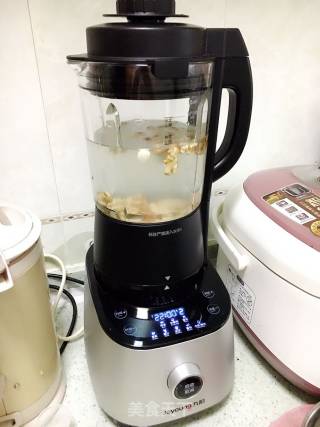 核桃杏仁花生露的做法步骤：4