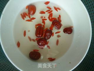 雪耳鸡汤的做法步骤：2