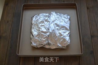 【蒜香焗烤金针菇】年菜预热，教你做零难度却让你吃一口停不下来的烤箱菜的做法步骤：11