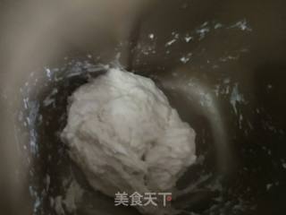手撕老面包的做法步骤：1