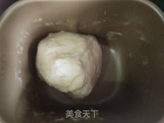 手撕老面包的做法步骤：2