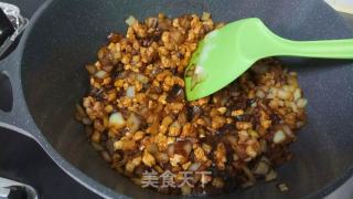 卤肉酱汁大包的做法步骤：6