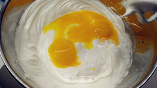 浓浓圣诞风之巧克力树桩蛋糕的做法步骤：5