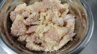 香菇粉蒸肉的做法步骤：4