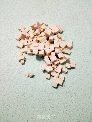 炒鸡肉乌冬面的做法步骤：2