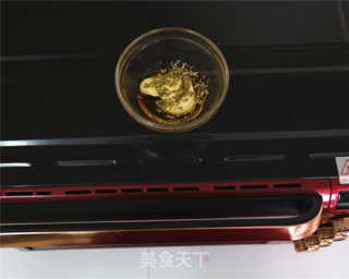 皮酥肉嫩的圣诞烤鸡的做法步骤：9