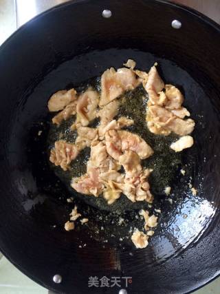 青笋炒肉片的做法步骤：3