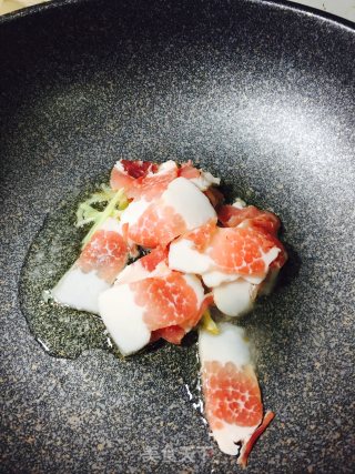 菜花炒肉片的做法步骤：3