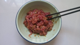 椒盐里脊的做法步骤：4