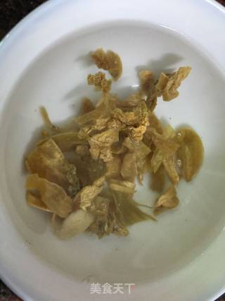 冬菜焖豆腐鱼的做法步骤：2