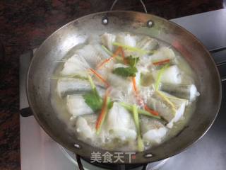 冬菜焖豆腐鱼的做法步骤：9