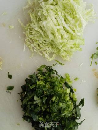 汆丸子豆腐汤的做法步骤：2