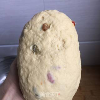 自制葡萄干枸杞面包的做法步骤：2