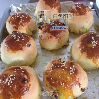 自制葡萄干枸杞面包的做法步骤：6
