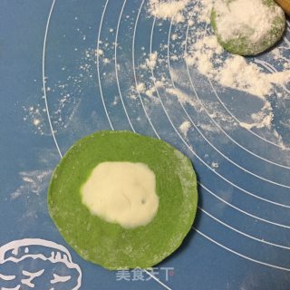 白菜饺子的做法步骤：9