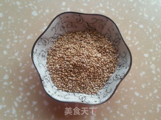 自制五香芝麻肉松的做法步骤：8