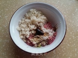 香菇酿肉的做法步骤：3