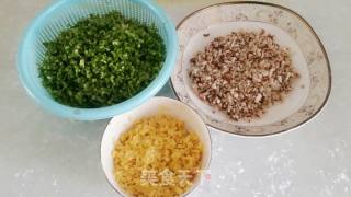 芹菜猪肉水饺的做法步骤：3
