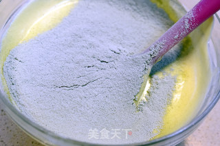 抹茶奶冻蛋糕  德普烘焙实验室的做法步骤：9