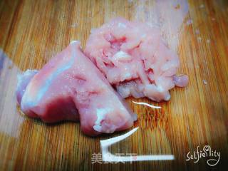 皮蛋瘦肉粥的做法步骤：1