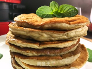 牛奶蜂蜜香蕉松饼的做法步骤：7