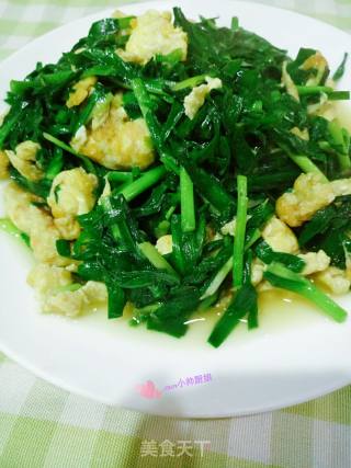 一分钟韭菜炒鸡蛋~一分钟上桌的韭菜炒鸡蛋的做法步骤：5