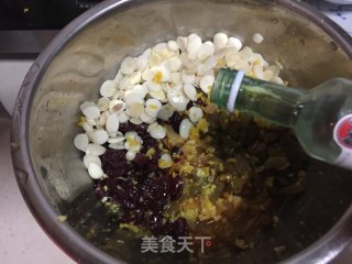 意大利圣诞面包潘妮托尼的做法步骤：4