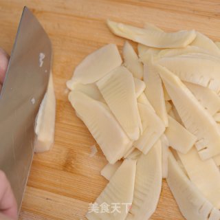 冬笋炒肉片的做法步骤：2