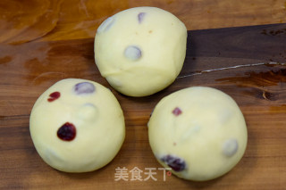 圣诞花环面包的做法步骤：7