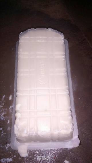 麻辣皮蛋豆腐的做法步骤：2