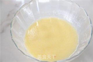 炒鸡好吃的杯子——水果蛋糕杯的做法步骤：5