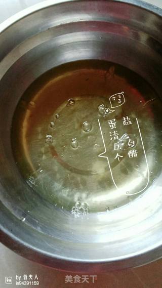 电饭锅蛋糕的做法步骤：1