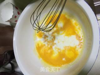 雪人纸杯蛋糕的做法步骤：3