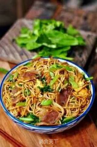 小炒面~香肠青菜炒面的做法步骤：9