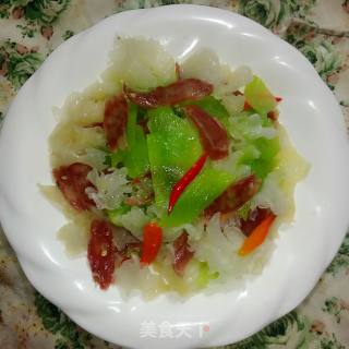 青笋银耳炒香肠的做法步骤：7