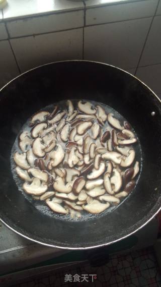 香菇油菜的做法步骤：6