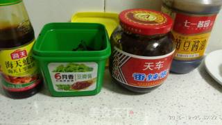 酱香炒米粉的做法步骤：2