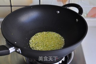 蒜香红酒虾的做法步骤：6