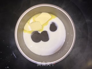 圣诞可可巧克力海绵蛋糕的做法步骤：1