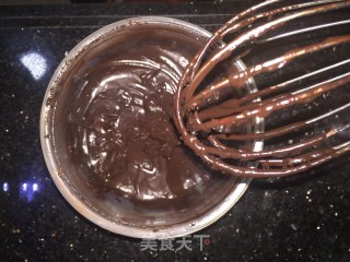 圣诞可可巧克力海绵蛋糕的做法步骤：2