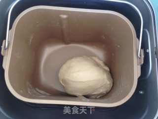 圣诞花环面包的做法步骤：4
