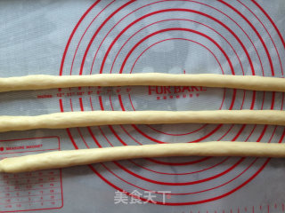 圣诞花环面包的做法步骤：10