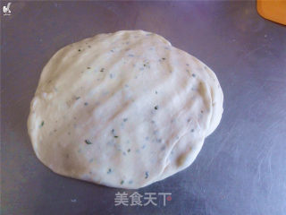 【迷你版土豆香葱餐包】的做法步骤：5