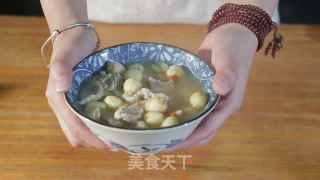 莲子瘦肉汤的做法步骤：11