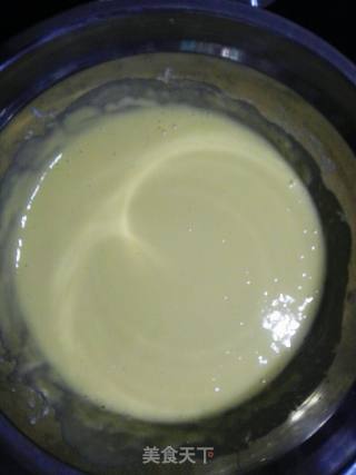 草莓酸奶蛋糕（新手作品）的做法步骤：5