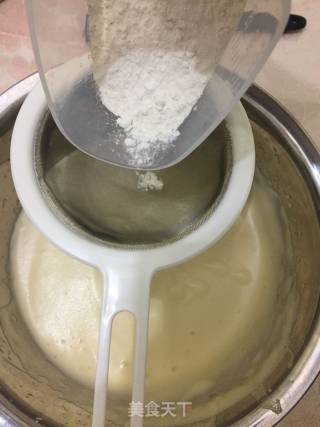 圣诞老人杯子蛋糕的做法步骤：4