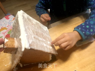 来晚的姜饼屋---小朋友自制的姜饼屋的做法步骤：17